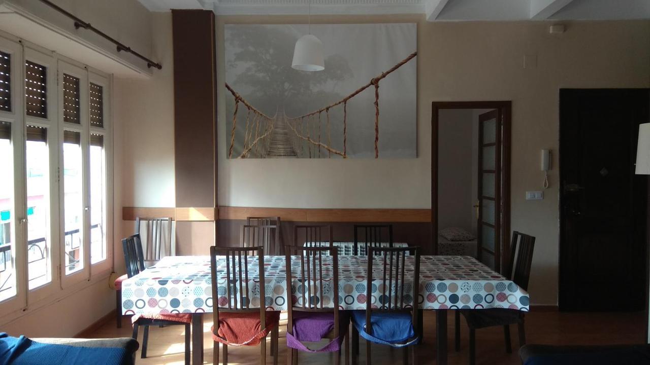 Apartamentos Turia Валенсия Екстериор снимка